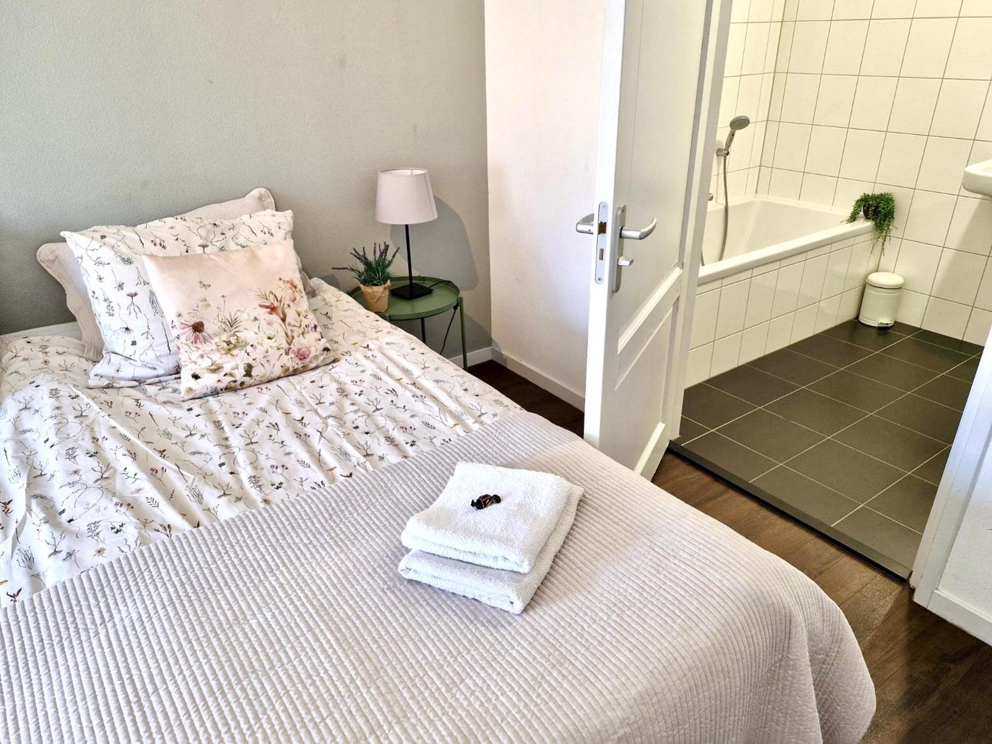 Verblijf Bij Bynt Sneek Esterno foto